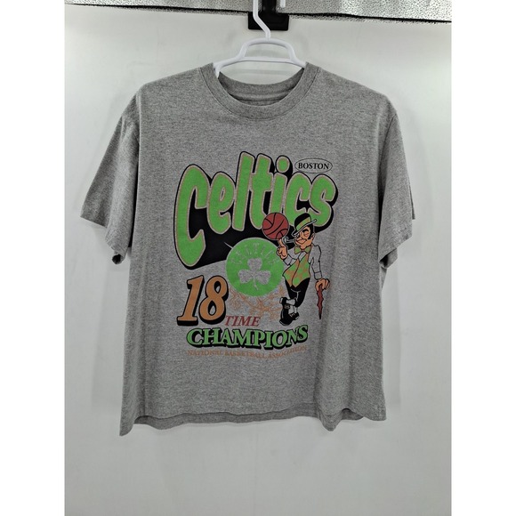 Boston Celtics T-shirt - Size XXL - 18x Champions NBA Basketball - Picture 1 of 8